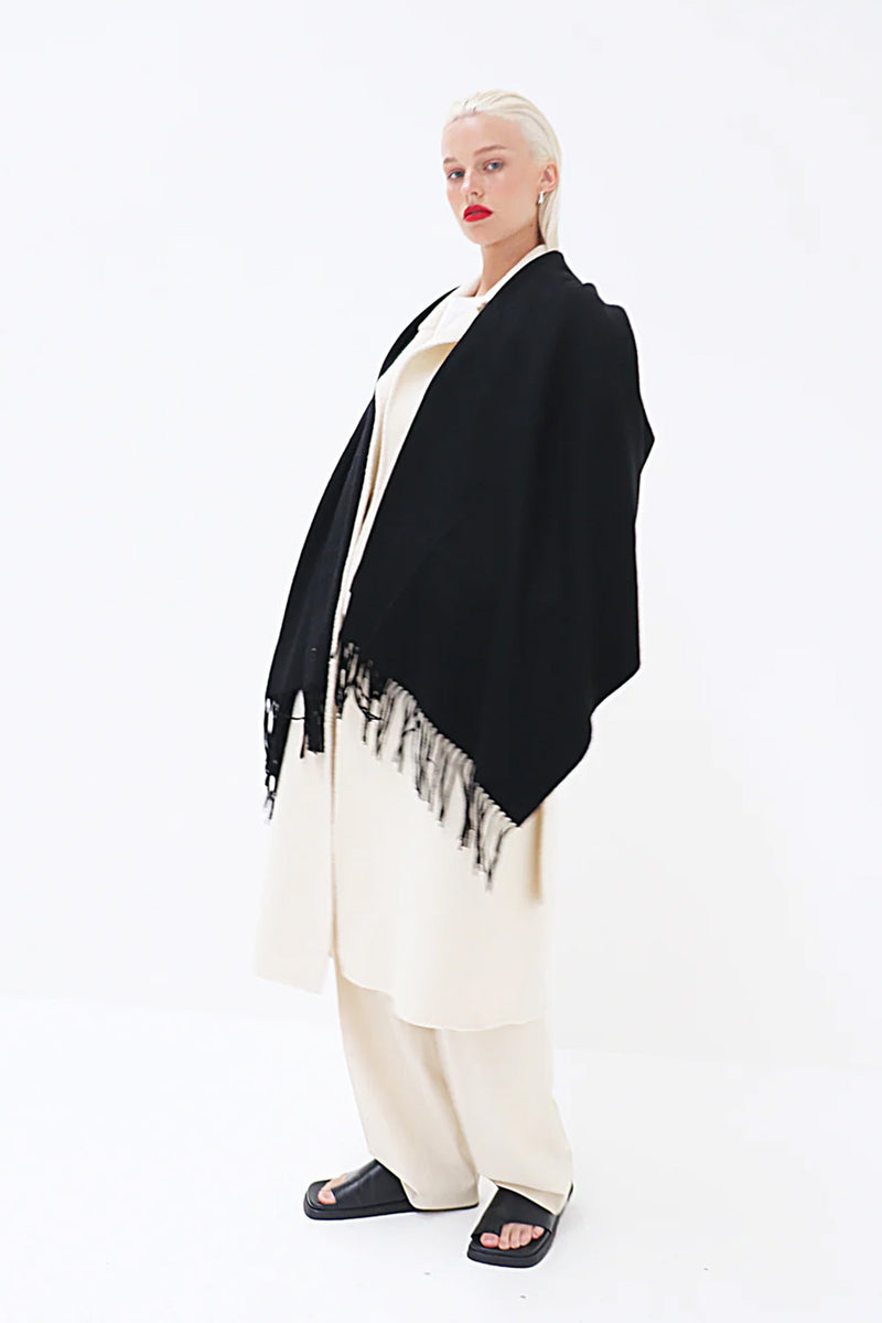 aethera helena cashmere shawl black