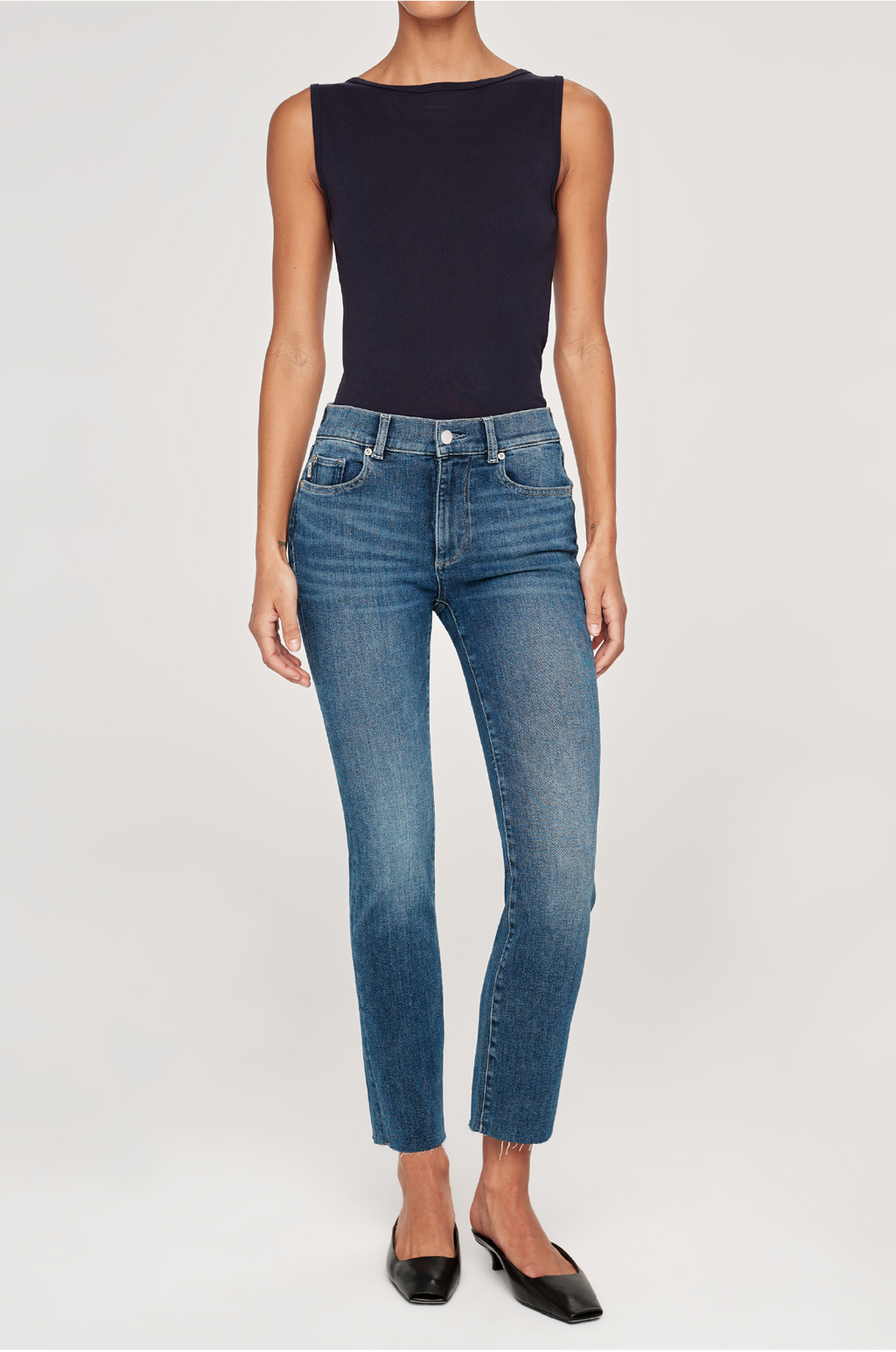 DL1961 - MARA STRAIGHT IN CHANCERY