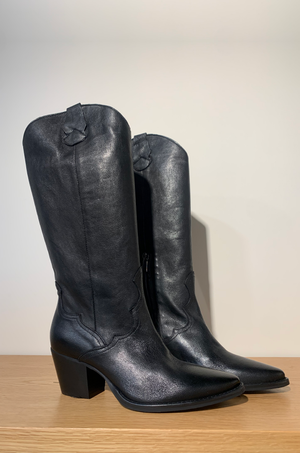 ESTILO EMPORIO - VAQUERA BLACK BOOT