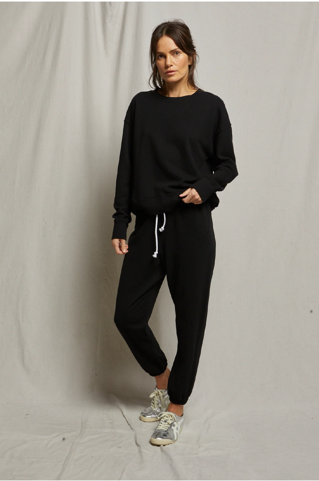 PERFECT WHITE TEE - FRENCH TERRY PULLOVER TRUE BLACK